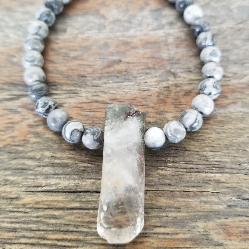 Grey Lace Agate/Phantom Quartz
